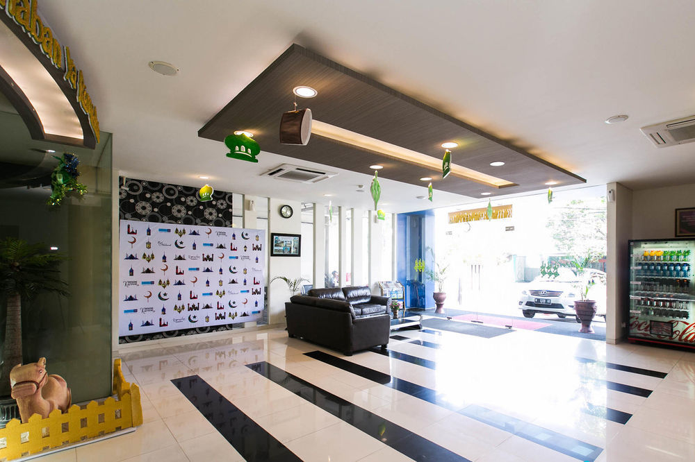 Hotel 88 Embong Kenongo - Kayun By Wh Surabaya Exterior photo