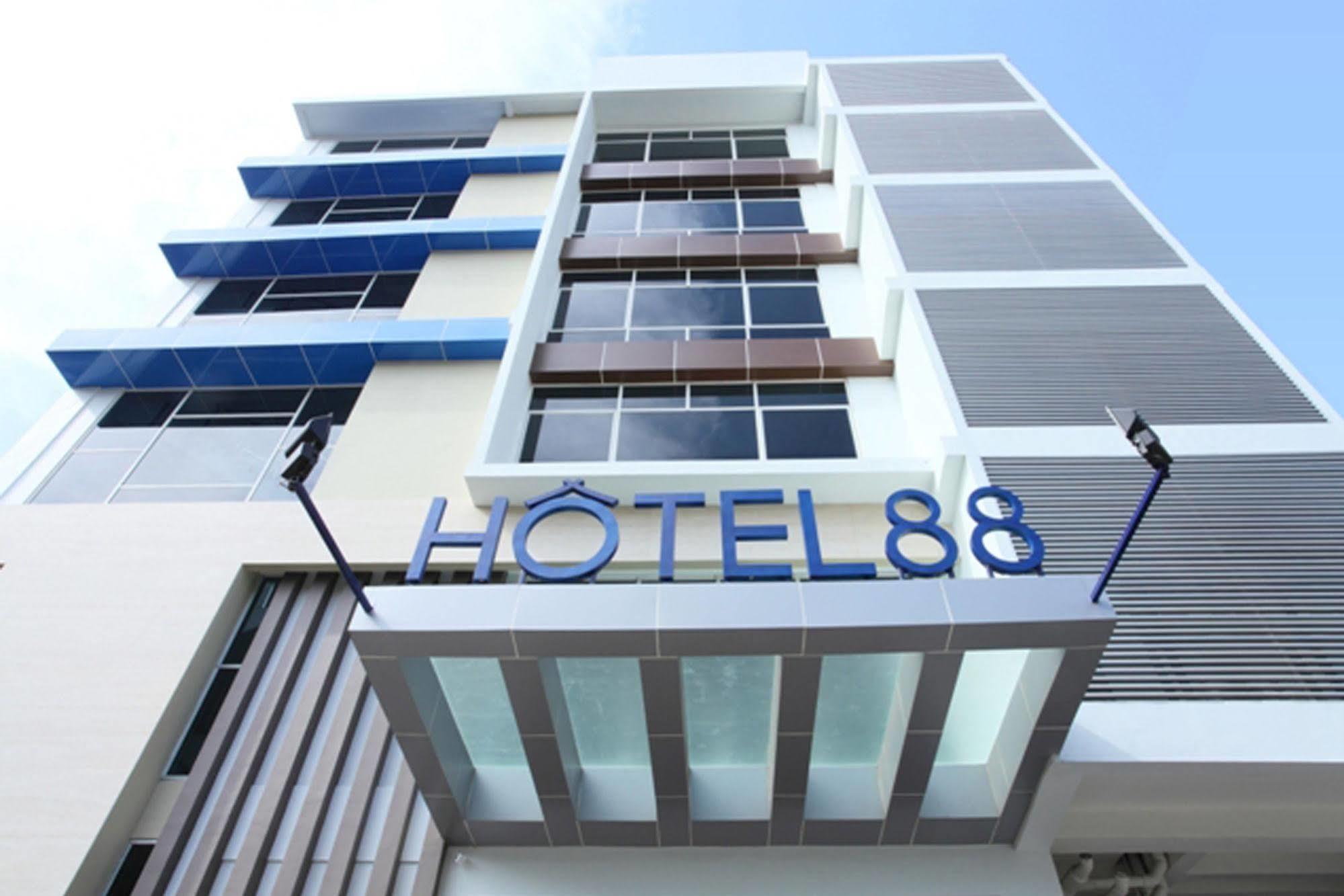 Hotel 88 Embong Kenongo - Kayun By Wh Surabaya Exterior photo